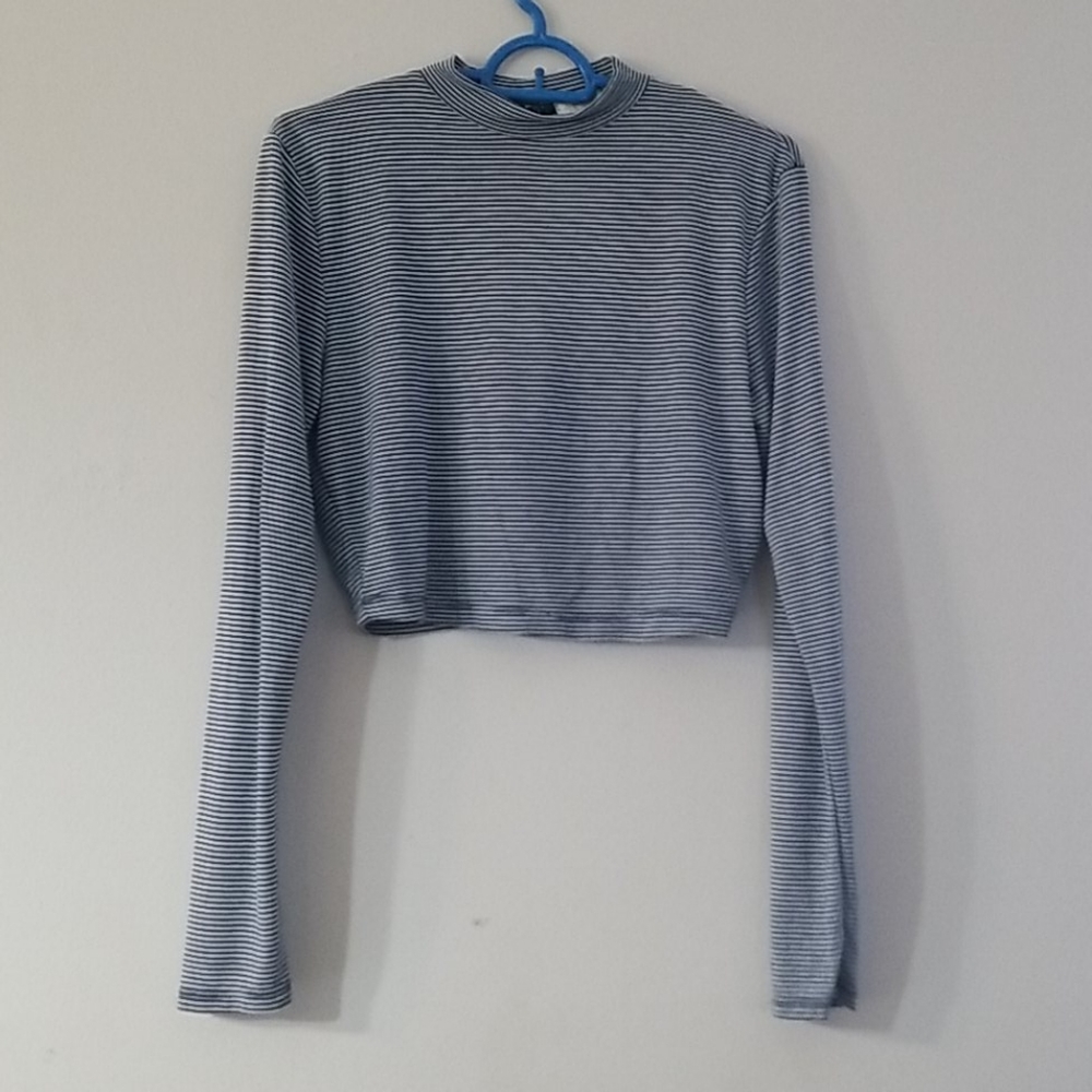 Painted thread cropped top